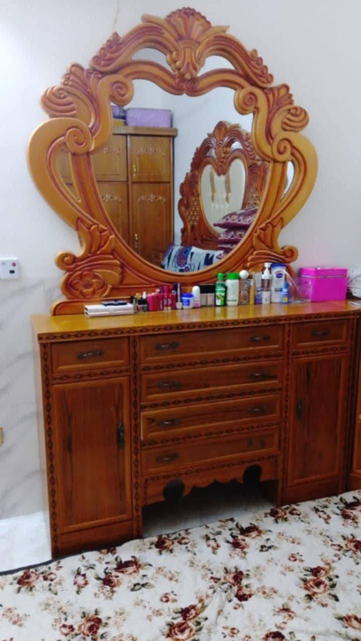 للبيع غرفه نوم حطاطه سعر مليون و ٢٠٠
فلوجه قريه المختار 
 *********** اثير 
*********** كورك للإستفسار
