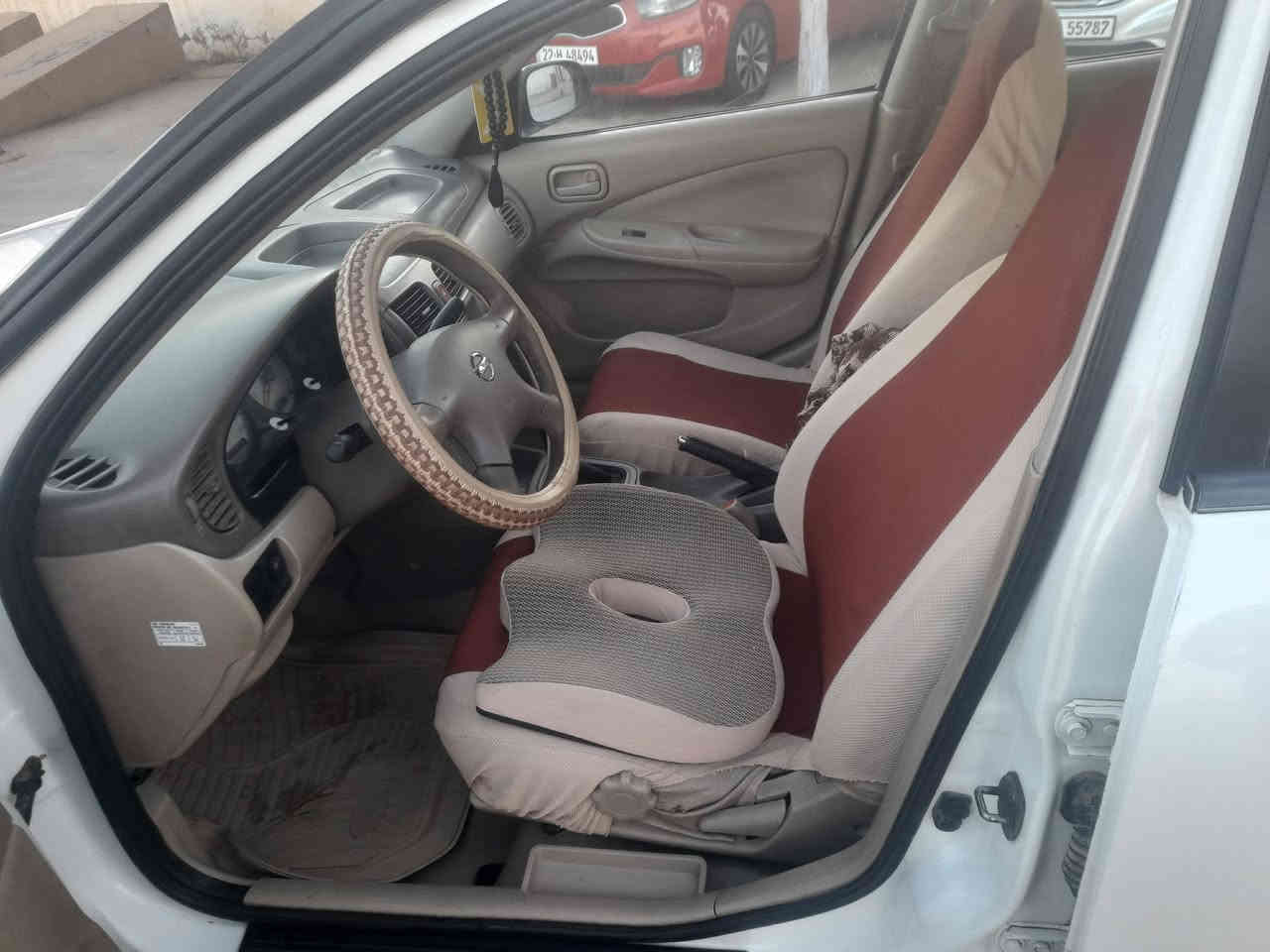 السلام عليكم للبيع نيسان سني موديل ٢٠١٠  رقم الانبار شرط التحويل بيه صبغ موضح بالسونار كير عادي جيد السعر ١٠٥ وبيه مجال ومحرك جيد للاستفسار
***********
*********** 
٠٧٨١٦٧٣
