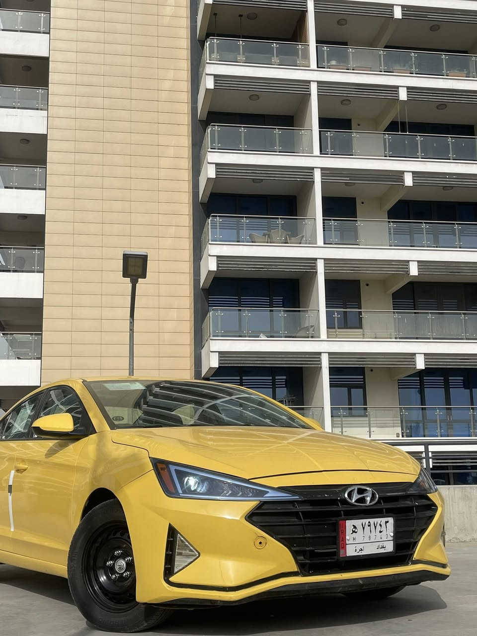 السلام عليكم
للبيع 2020 

كير AT 

السياره جاهزه ربع متصرف عليه

ماشيةة 97000

السياره حادثة جاملغ وباب خلف السايق مصلحات وبيه شويه بل بنيد صبغ

السعر ١٣٥ وبيه مجال بسيط 

***********
