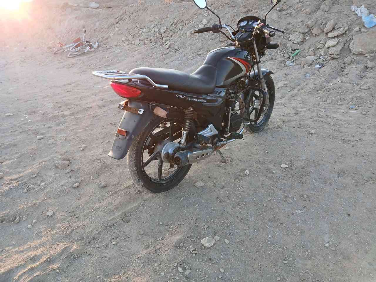 للبيع سايم موديل 2020 بي اوراق كمرك محرك نضيف كهربائيات شغاله سعر 750بي مجال ***********مكان فلوجه شهداء
