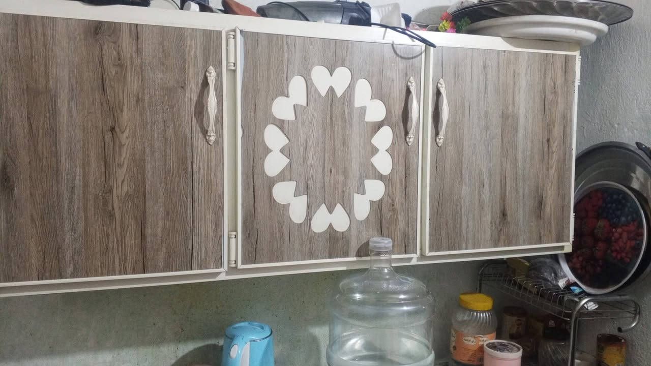 كاونتر للبيع ثلاث بيبان السعر 150 بمجال بغداد الشعب *********** واتساب
