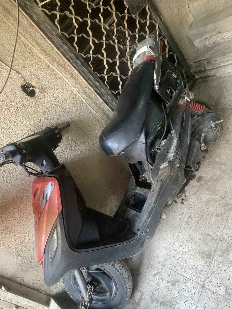 كوم حديد قيم او اخذ لا تكلي شبيها + الدراجه طافيه حمل او اطلع
*********** غير متواجد ع فيس بس واتساب
