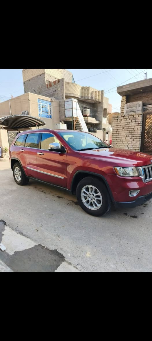 سلام عليكم جيب موديل 11 أمريكية حادث جاملغ وباب فقط بدون دواخل محرك كير صدر 80 بلميه تخم تاير تبريد جاهزه مواصفات معروفه رقم بغداد تحويل مباشر ماشيه 133 للبيع فقط استفسار اتصل *********** السعر 132 بيه مجال بسيط جدا العلوان كفات السيديه وبلعافيه عله ياخذه بغداد, العراق
