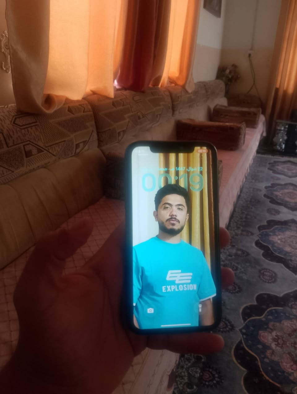 و اقره لمنشور عدل قبل لا تخابر للبيع 11عادي ذاكرته 128مبدل بيه بطاريه ولباقي مكفول الي مو شراي لا يتعبني مكاني حله محاويل لاستفسار ***********

