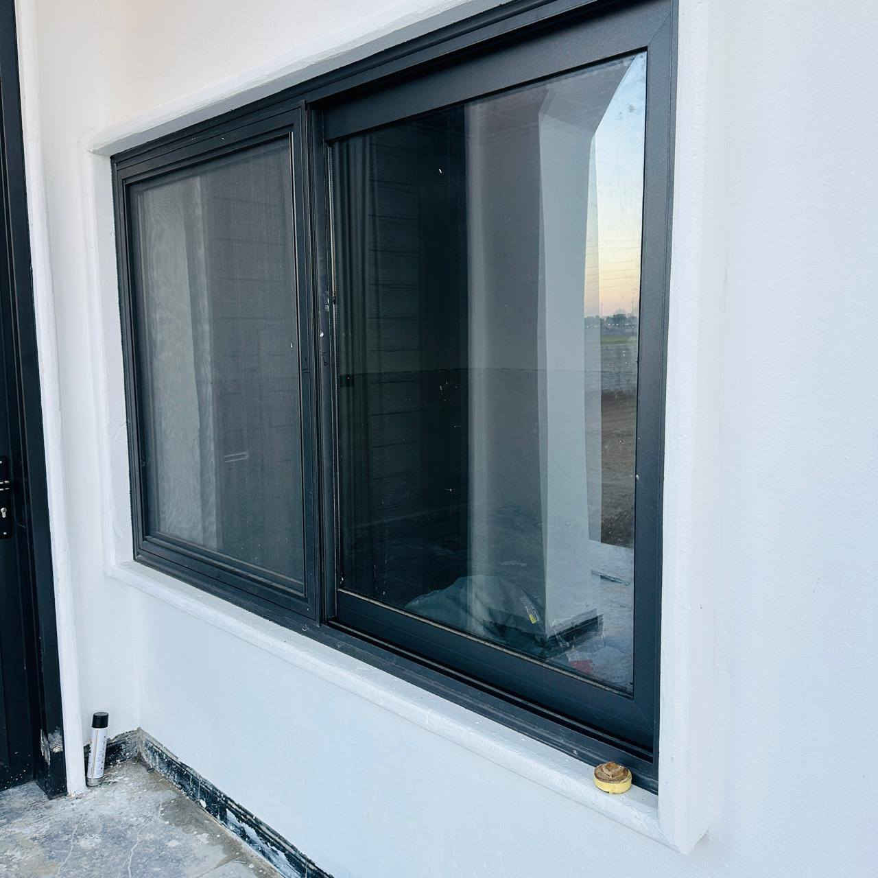 اسعار مناسبه وعمل بجوده عاليه 
+عمل جملونات بكافه الاحجام 
+عمل سقأف ال كي سبان بجميع الحجام 
+عمل في جميع المحافظات 
.. الاتصال 
***********
0772 120 9841
