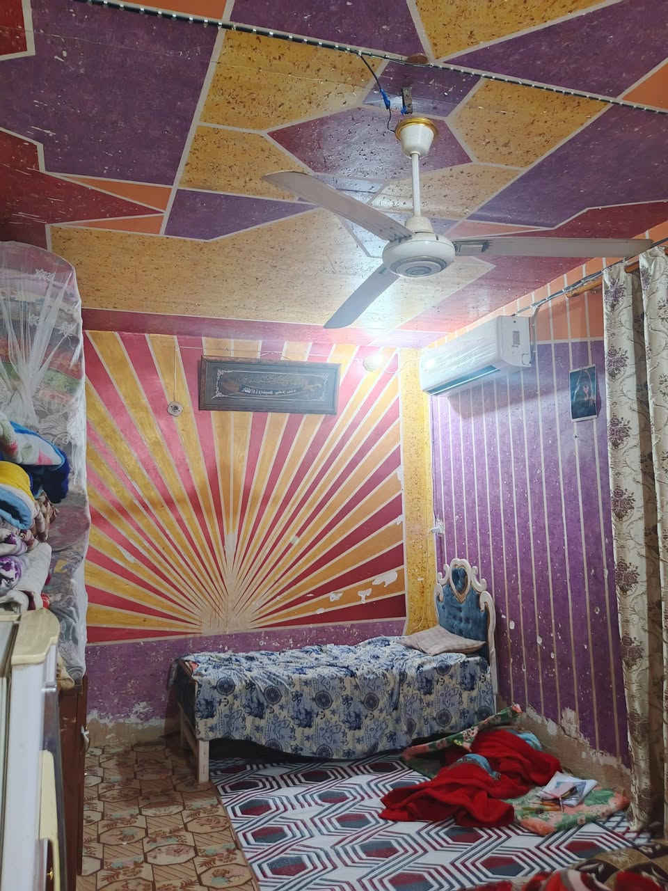 سلام عليكم بيت للبيع طابو صرف المساحه 200م المنطقه حي الزهراء  مقابيل عماره الخضراء على الشارع قرب جامع الاخره للاستفسار 
***********
