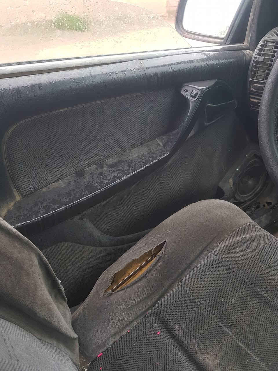 سلام عليكم اوبل اوميكا موديل 92رقم انبار الماني تحويل مباشر كير مالتها بس ع بك يجي قماره بلادي بيها صبغ حزام عنوان بغداد تاجي ع شارع العام يم معسكر تاجي سعر ١٤ ورقه وبيها مجال اتصال متوفر وتساب ***********
