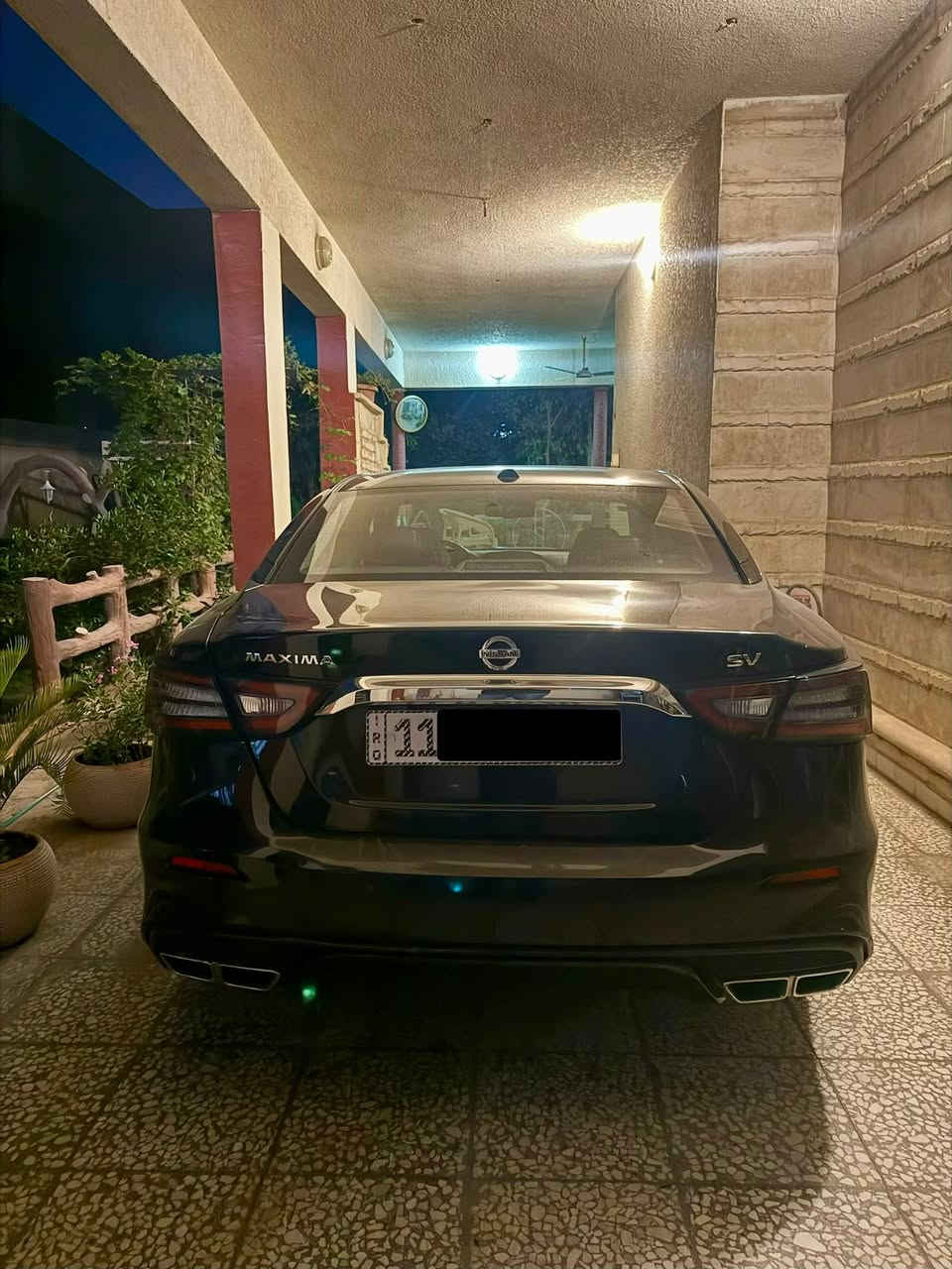 � للبيع أو المراوس حسب القناعة 🔥
🚘 Nissan Maxima SV 2022

✨ سيارة تجمع الفخامة، القوة، والاعتمادية بمواصفات مميزة ✨

🚘 نعمان أوتو | Numan Auto
ثقة التعامل • جودة السيارات

━━━━━━━━━━━━━━━

📊 الموديل: 2022
🇺🇸 الوارد: أمريكي
📈 الممشى: 57 ألف ميل فقط
📍 الموقع: بغداد – زيونة / الأعظمية

━━━━━━━━━━━━━━━

💎 أهم المواصفات:

✅ فئة SV كاملة التجهيزات
✅ داخلية جلد فاخرة
✅ تدفئة مقاعد أمامية 🔥
✅ ستيرن رياضي D-Shape
✅ شاشة كبيرة مع Apple CarPlay 📱
✅ رادار أمامي 🚨
✅ نظام المحافظة على المسار (Lane Keep Assist)
✅ دخول وتشغيل ذكي (Smart Key)
✅ وغيرها من تجهيزات SV المعروفة.

━━━━━━━━━━━━━━━

🛠 الحالة بكل شفافية:

✔️ صبغ قطعتين ونص فقط.
✔️ بدون أي ضرر بالشواصي.
✔️ سمكرة مقدمة اللغد الأيمن فقط.
✔️ المحرك، الكير، الصدر، والتبريد كلها شرط الفحص.

━━━━━━━━━━━━━━━

💰 السعر: 145 ورقة بيها مجال للجادين.

📞 ***********
📲 واتساب / اتصال

#نعمان_أوتو #NumanAuto #Nissan #Maxima #Maxima2022 #SV #نيسان #ماكسيما #سيارات_بغداد #بغداد #للبيع #سيارات_العراق
