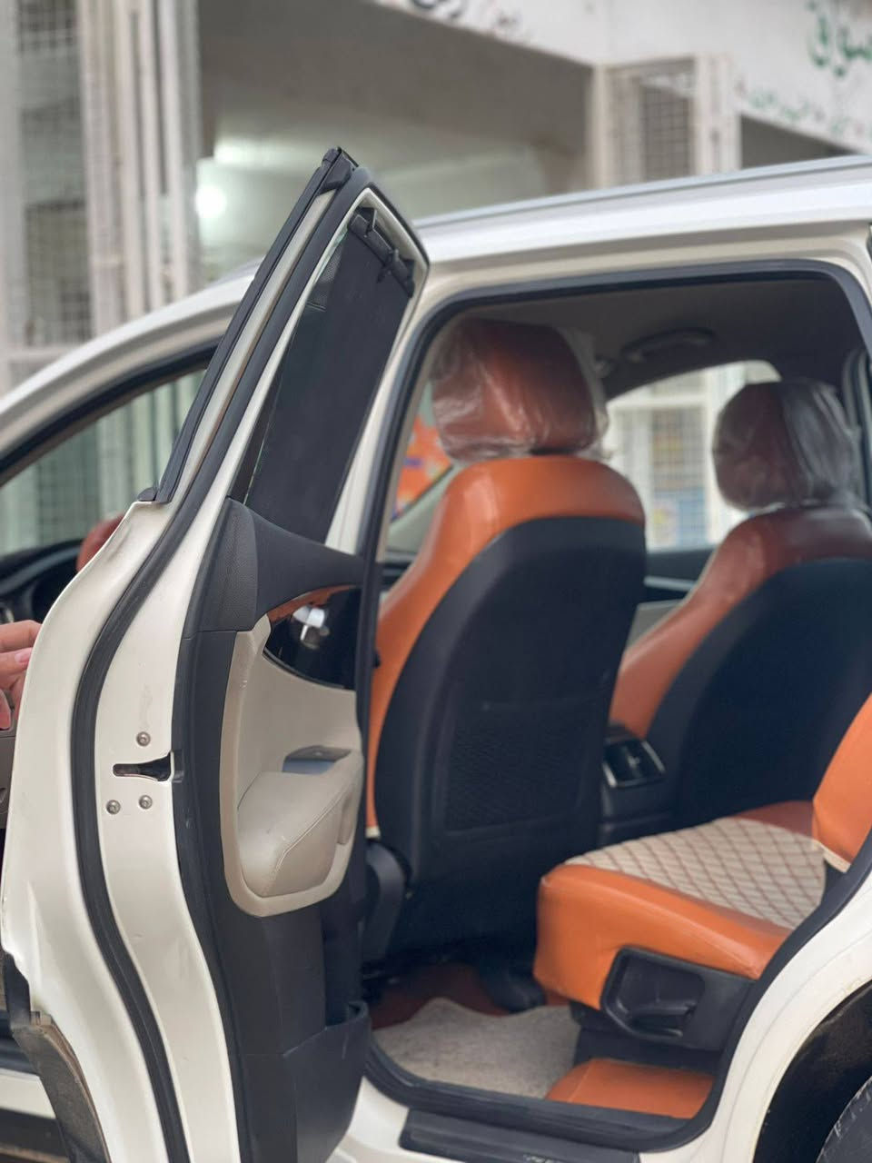 سلام عليكم ورحمة الله وبركاته 
للبيع سورنتو 2016 خليجي 
بغداد مشروع وطني تحويل مباشر ثلث 
مكانات صبغ سونار مرفوق بالمنشور 
 استفسار اكثر اتصل وتدلل مكان السياره 
صلاح الدين قضاء بلد رقم الهاتف ***********
اخوان السياره لبن عمي وهاذا رقمه وبسمه جناي اتصل وتفاهم وياه السعر 200 تحياتي لجميع
