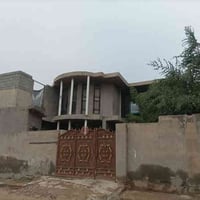 بيت سكني • المفرق بعقوبة • ٢٤٠م