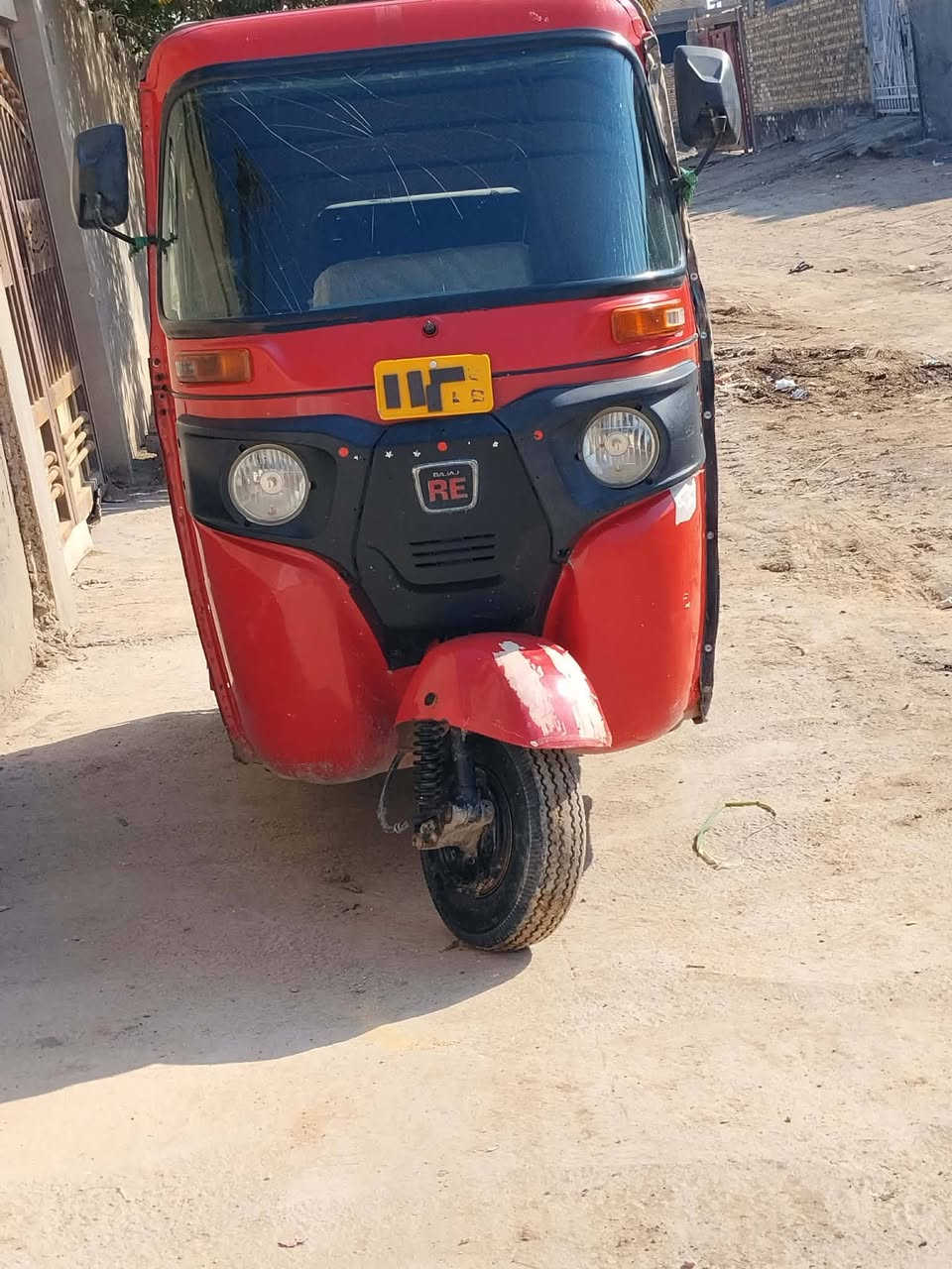 سلام عليكم تكتك للبيع موديل 22 بيه لغد والباقي شوفت عينك تكتك اوراق   مكينه مفتوحه السعر 7200 وبيه مجال مكاني حله نادر الثالثه للستفسار انتصل ***********  خاص ما اجوب  اقراء المنشور يل تنتصل 🤍😊
