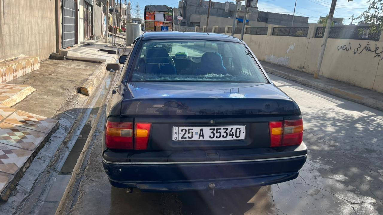 فكترا ٢٠ موديل ٩٢ رقم كركوك انكليزي سنويه ل٢٩ باسمي بيها كابون بانزين بدون حادث بدون صبغ ***********
