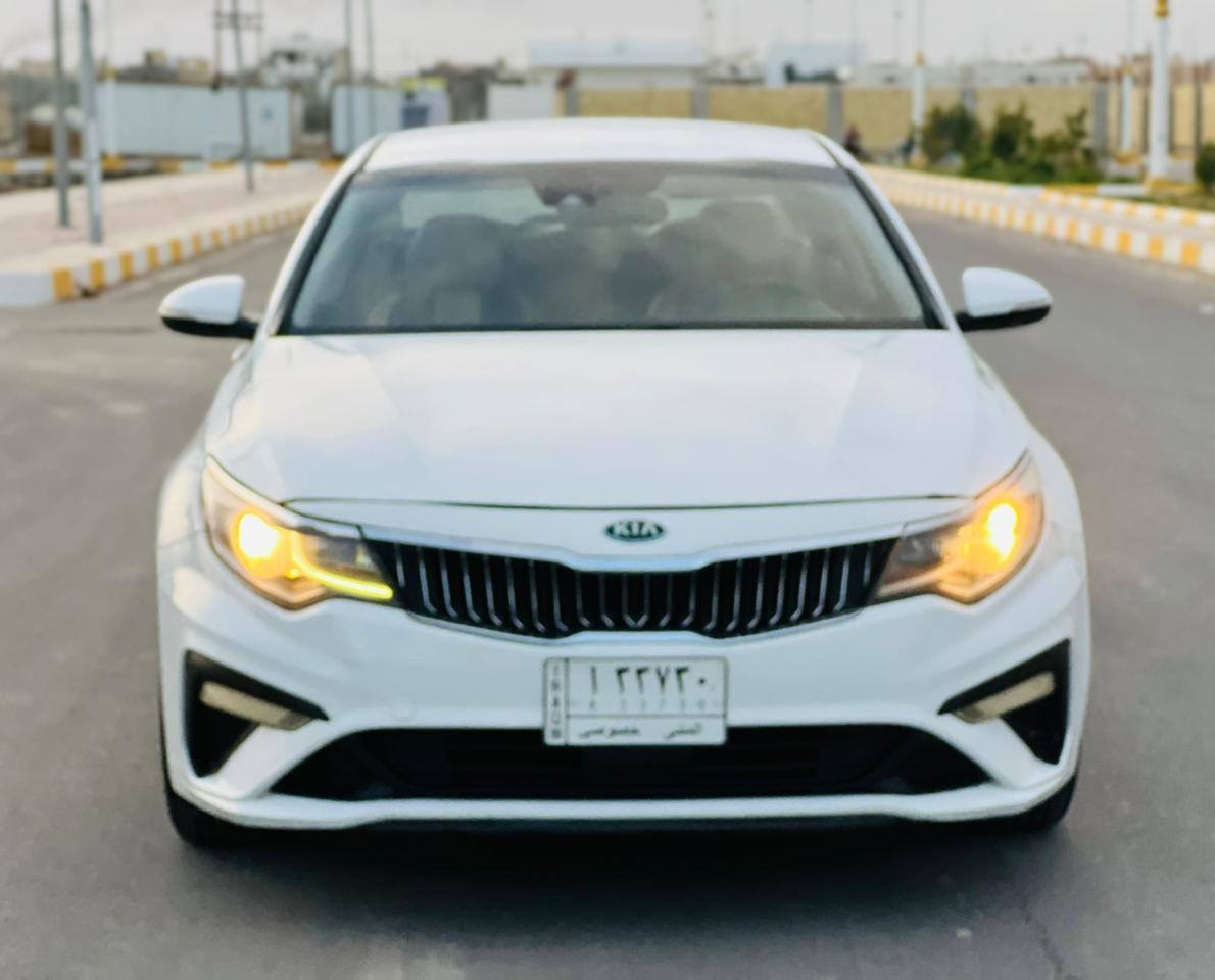 السلام عليكم
كيه وابتيما 2020 وارد أمريكي حاثها تبديل جاملغ فقط بدون دواخل  والباقي ليبل واحد  رقم مثنى معوقين وكاله عامه للمشتري  مكينه 2400 شرط مامفتوحه  كير حداديه تبريد تدفئه كهرباء دواخل كلشي بلادي على وضع الشركه 💯 استخدام نازك ماشيه (80) مواصفات نص فول المعروفه
شاشه + كامره دواره
فول تحكمات ستيرن 
رادرا جانبي 
رادار امامي  وخلفي
حساسات خلفي 
تحديد مسار 
توقف ذاتي  مانع تصدام
اشاره بالمرايه 
نقطه عمياء شاشة عطلات
ويل كب أصلي 
كروز سرعه ثلاثة انظمة قياده سبورت وايكو. وعادي
سستم صوت مضخم 
لايت حاجب
نظام ايكو +مانع نزلاق
توقف عن بعد
حجر صالنه موجود جاهزه على اخر حبايه
العنوان الناصريه مركز السعر 143وببه مجال بسيط
***********
***********
