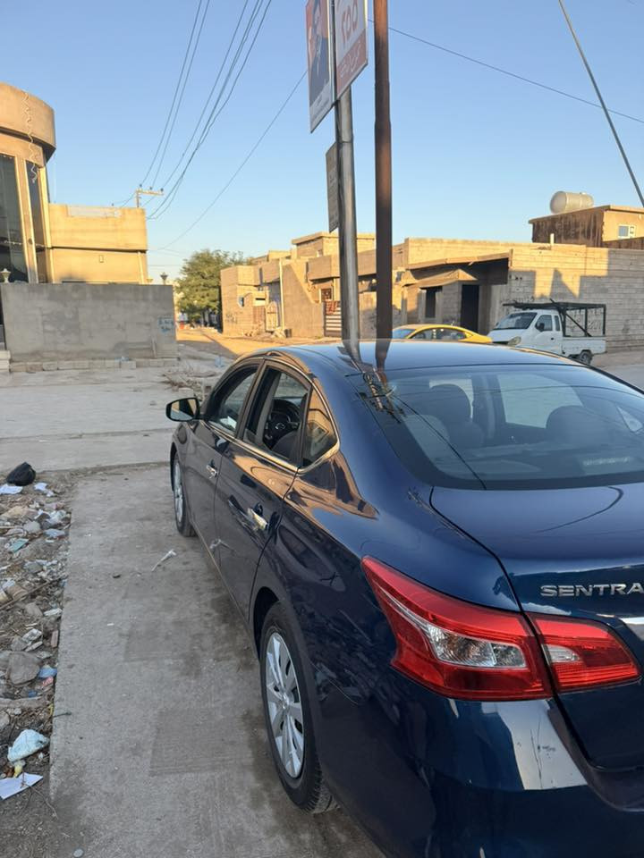 السلام عليكم 
نيسان سنتره ١٨ كلين بيها فقط باب خلف السكن bbf ماعرف شسمه
 سياره كلش نضيفه كير محرك بشرط سياره نضيفه حيل سنويه هزه كله جديد مصارله شهر رقم أربيل 
رادار مثبت سرعه ٣ انضمه ايكو وسبورت سياره كلش نضيفه 
سعر ١٢٨ بيها مجال بسيط 
متفيدك عبرها حبيبي 
***********
