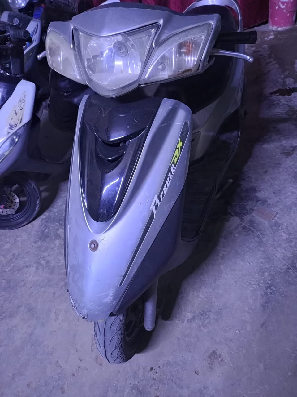 السلام عليكم شباب الدراجه البيع سعر ٥٠٠(***********)
