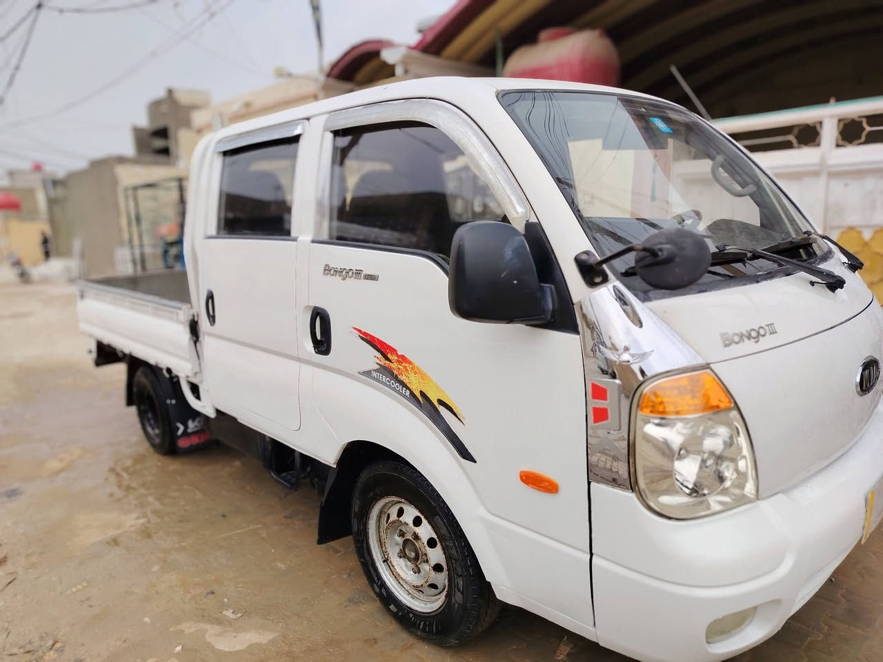 كيا دبل قماره مديل 2007
محرك 3000 سوبر مفتوح
السعر 98 وبيها مجال الجيه
***********
***********
مكان السياره النجف
