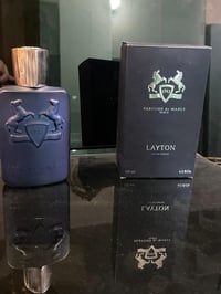 ‎سلام وعليكم عطر أصليي مستخدم 80 مل للبيع 07824554770