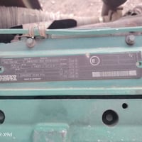ولد ١٠٠ كيفي محرك فالفو نظافة ٩٠ ٪ شرط الشغل بغداد بسمايه السايد الواح...