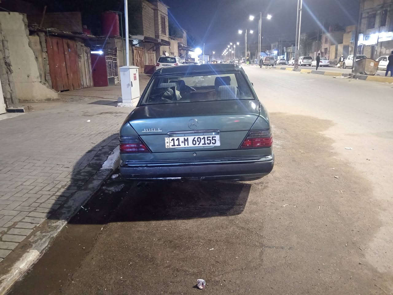 مارسدس بيبي دب
موديل ٨٨ فول مواصفات
كشنات كهرباء
جام ٤ كهرباء
تجاوي كهرباء 
سيارة نظيفة ومرتبة
كير ومكينة بلاد
رقم بغداد دولي (مشروع وطني)
السيارة صبغ عام أثر جراد
السيارة بيها ملاحظات
ماطور جامة السايق واكف
٥٠  وبيها مجال لسيط

مكاني البصرة/المشراق القديم

***********
