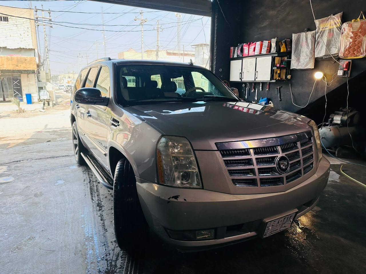 كادلاك مديل ٢٠١٢ رقم بغداد سنويه مجدد ٢٨ تخم تاير جديد مكينه وكير عل شرط مكينه ثمانيه سلندر كفاله عامه لاصبغ ولاضربه  سعر ١٦٠ وبيهه مجال بصيط رقم تلفون ‏‪***********‬‏
