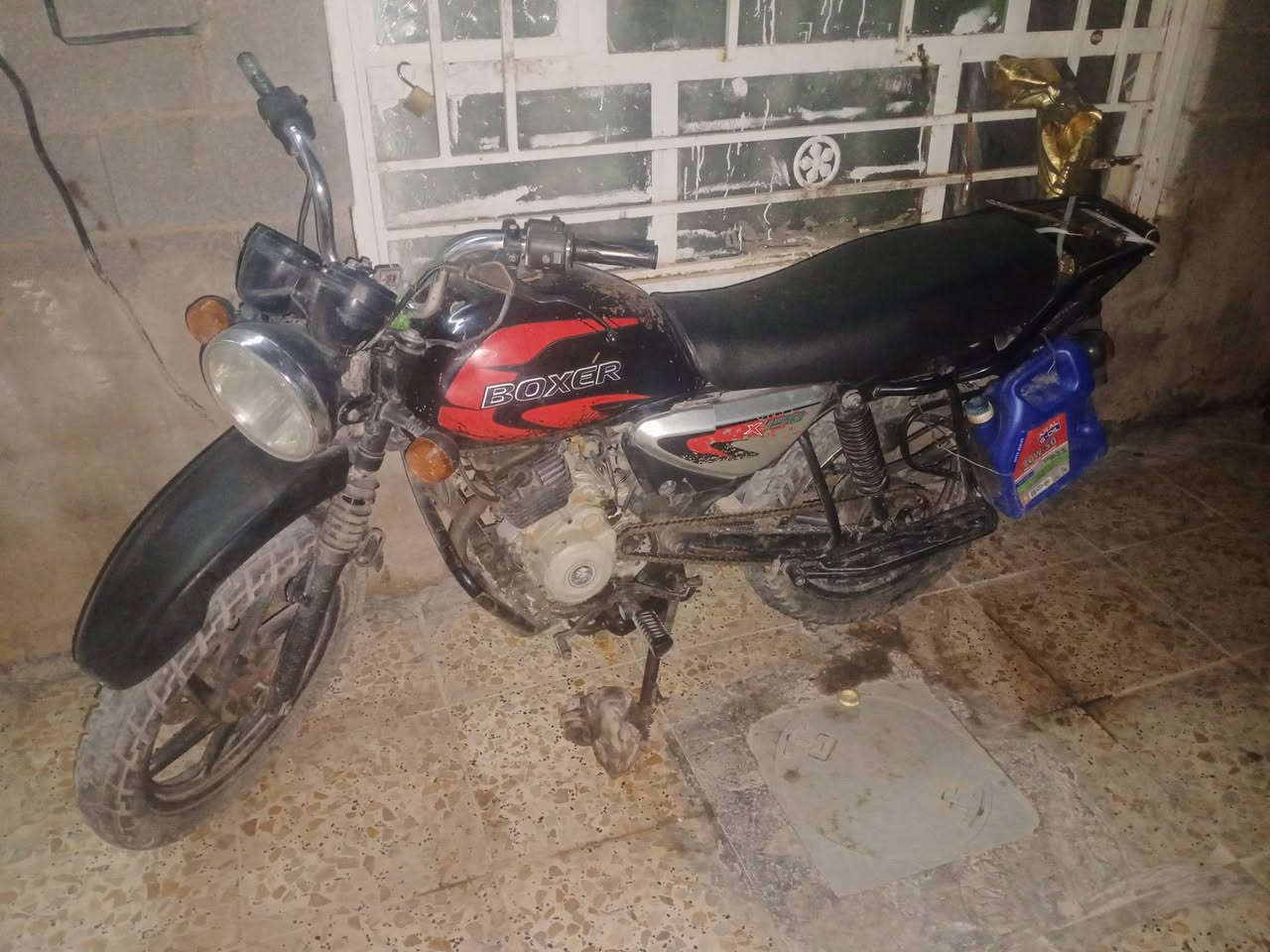 سلام عليكم شباب دراجه بوكسر البيع سعر500وبيه مجال مكاني بغداد المدينه صدر وهاذ رقمي ***********
