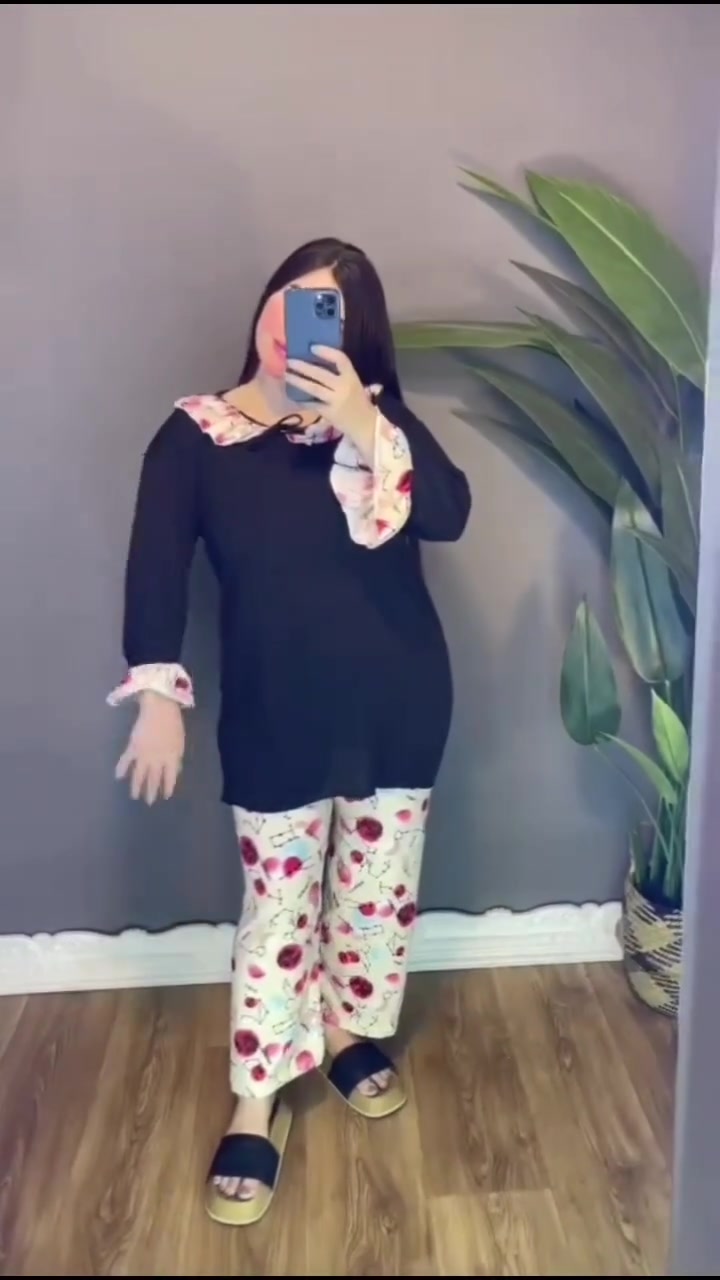 تراك نسائي تركي 
الخامة: فانيله زبده  قطن %، ومن يرغب نصور له الخامة.
القياسات: L..XL..2XL..3XL
يلبس من وزن 60 إلى 130 كيلوجرامًا.
تتوفر كمية وأسعار مميزة.
سعر المفرد: 17 ألفًا.
سعر الجملة: 84 ألفًا للدرزن.


**إذا كنت صاحب هذا الإعلان وتريد حذفه لأي سبب، رجاءا أرسل رسالة إلى الدعم الفني**