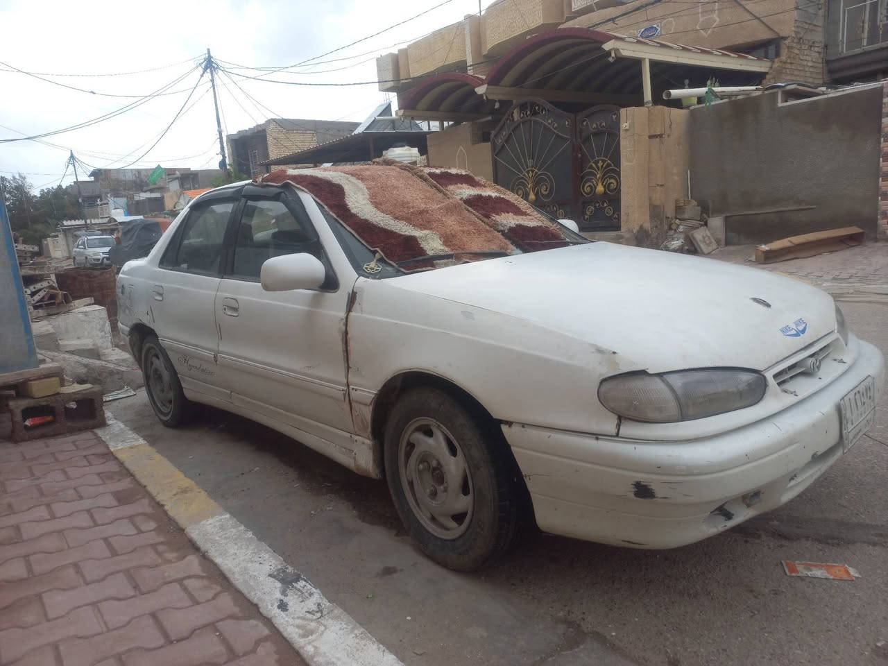 سلام عليكم  من رخصت الدمن نتره لبيع رقم كربلاء مشروع وطني محرك وكير كفاله البور بي صوت سياره حلوه كما معروضه تايرات مضيفه اخو الجديد منضومت لتبريد كامله مامربوطه سياره غفته حلوه يحتاج ترتيب بصيط عنوان المحموديه قم *********** بي ويساب***********ايضن بي وتساب السعر ٢٢ بيه ماجال وترحم مراوس حسب القناعه
