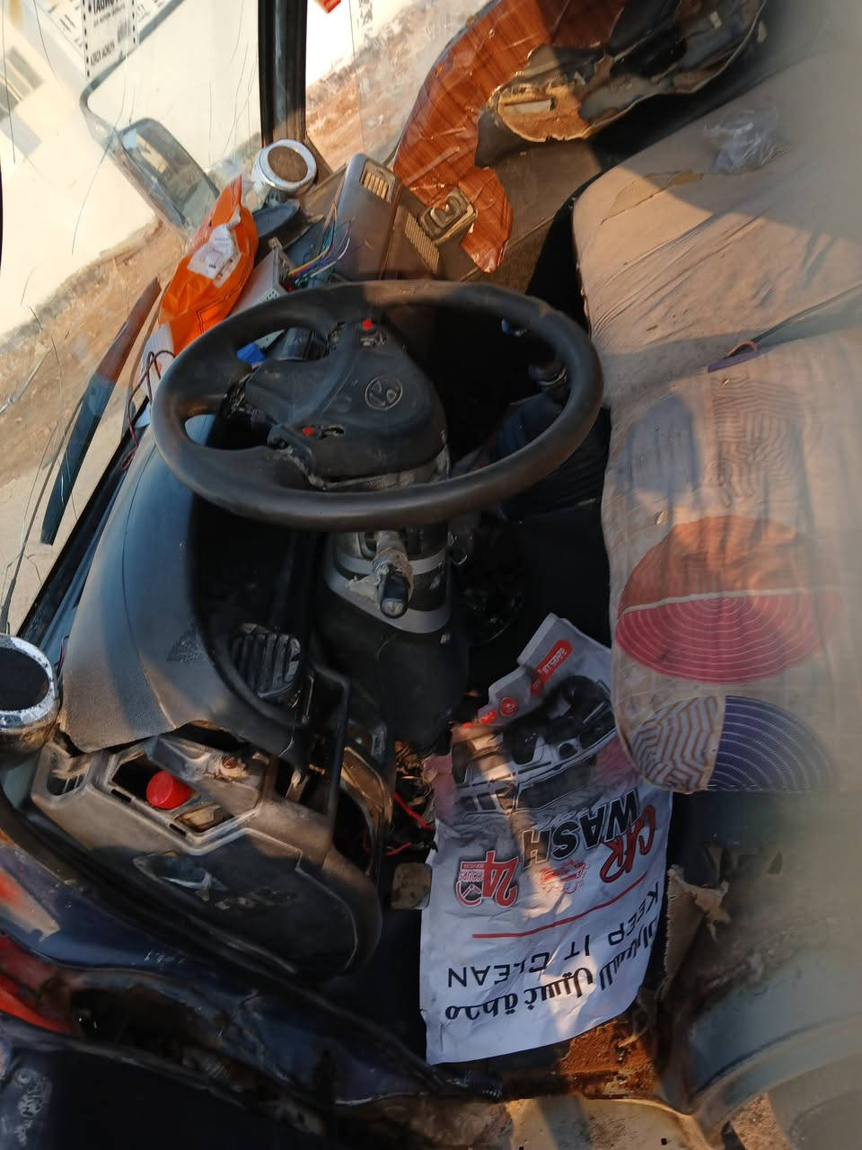 كية هونداي 1993سنوية ساقطة مكينة وكير بستا كاز ابيع بدون اتحمل سرقه عشائر عنوان ديالى بعقوبة السعر 16اوبيها مجال بسيط***********
