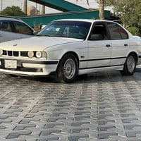 بي ام ام بسعر ٥٥ وبيه مجال   السياره فول موصفات داخل جلد مطعم بصاج  وك...
