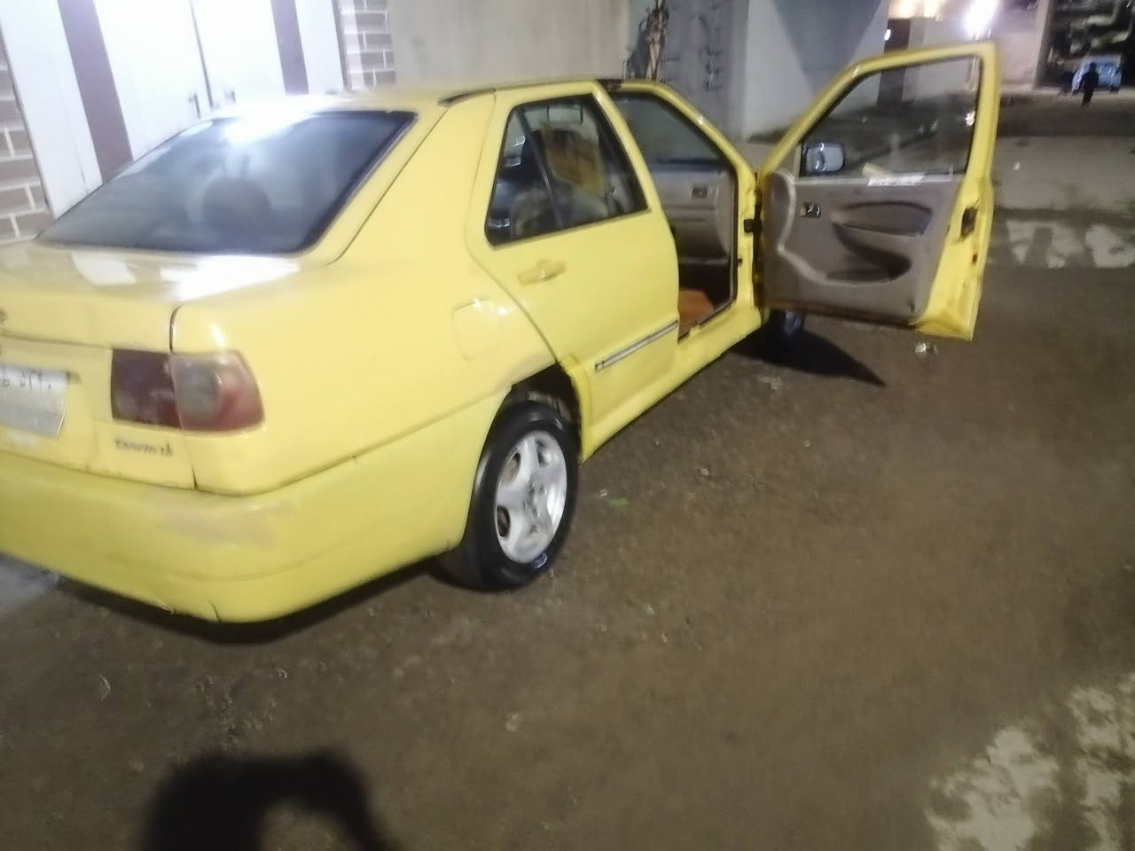 كوين 2009 للبيع
كير ومحرك شرط

كابون بانزين شرط ما مسجل

شرط الوكاله و تحويل

غرامات مصفره

هيئه 250

سعر 24 وبي مجال للطيبين خابر وتدلل

***********
