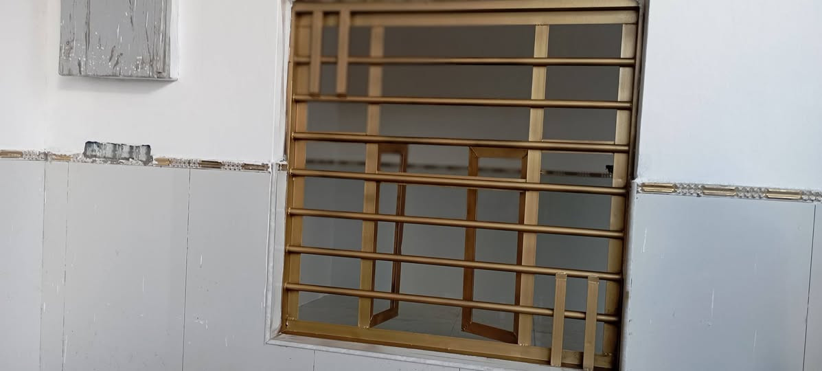 يوجد صبغ وتنظيف شبابيك وأبواب بأفضل جودة وأسعار مناسبة
✔️ صبغ داخلي وخارجي
✔️ تنظيف الشبابيك والأبواب بشكل احترافي
✔️ سرعة في الإنجاز ودقة في العمل
📞 للتواصل: [***********واتساب 
***********]
