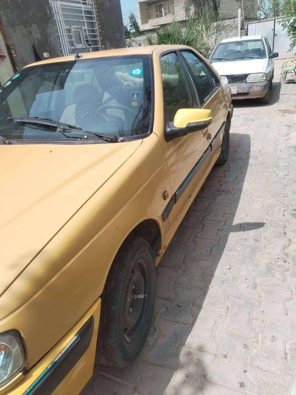 السلام عليكم
بيجو بارس  ٢٠١٥ بدون صبغ اوتبديل كير محرك نضيف الكشر نضيف شوف العين صدر نص عمر تواير جدد تبريد شغال كهرباء كله شغاله  بغداد الشعب السعر ٤٥ باسمي  مصفره هيئه وغرامه ***********
