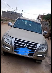 باجيرو GLX • ٢٠١٦ • ٩٨٠٠٠ كم