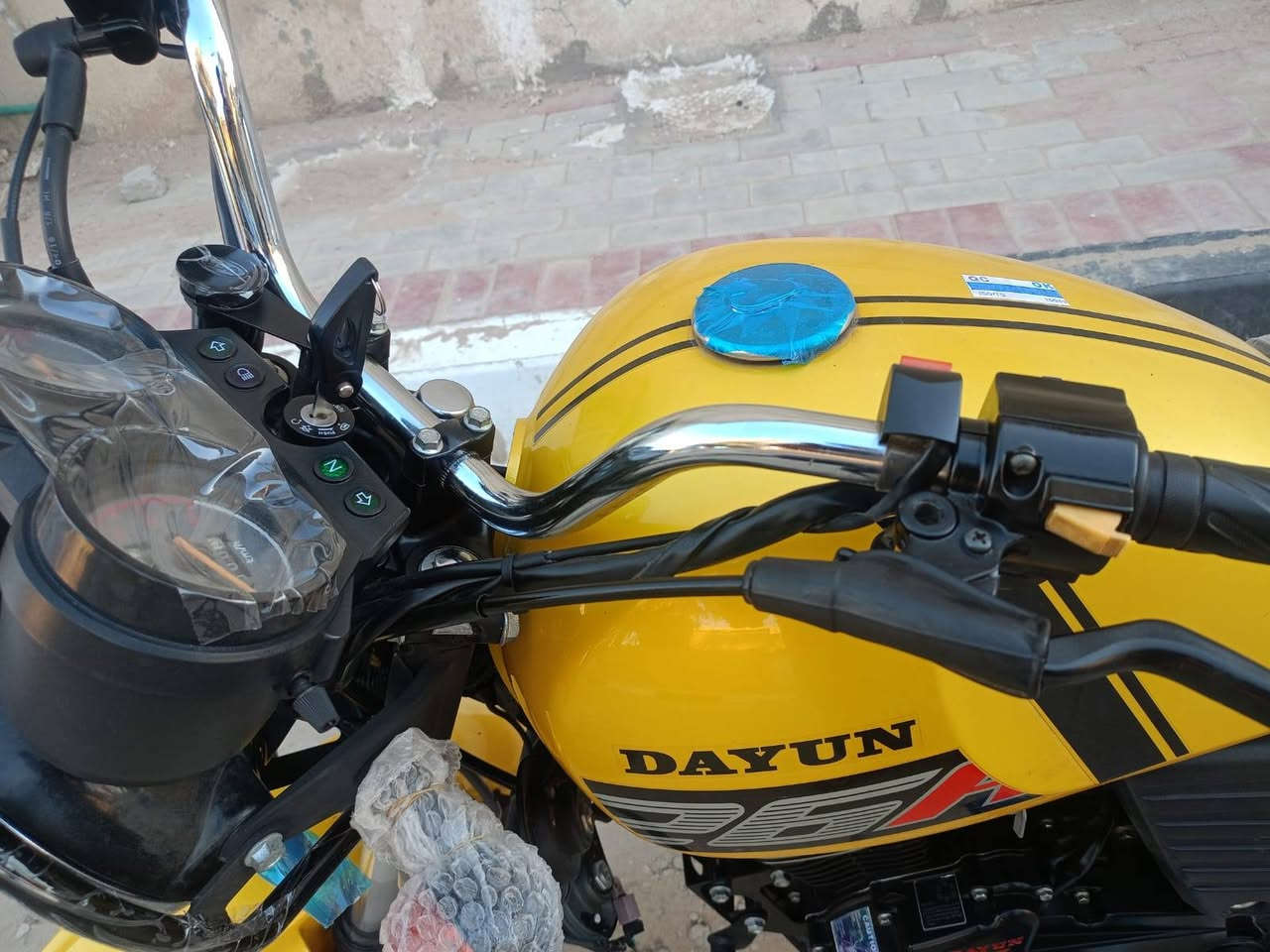 سلام عليكم دايون 2023 طالعه 2024 بشهر 8 يعني وضع شركه زيرو شرط اروح وياك الف مصلح دراجه مماشيه قليل شركه اوراق اصوليه وكيلها مكتب حسين ابو المرور يعني مداور يم حسين سعر مليون 650 كربلاء ***********
