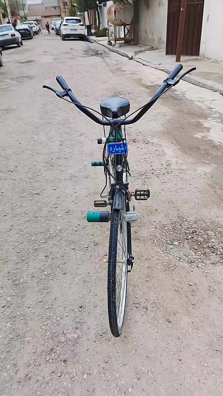 السلام عليكم ورحمه الله وبركاته مكاني موصل جانب الايسر المكان حي السومرء يا مجامل قباء بايسكل حيل نظيف بايسكل نظيف ما بيهن ما اعواجه ولوياله الوراء والقدام بايسكل نظيف حيل حيل السعر 85 وبي مجال مجال بسيط نظيف حيل حيل يتواصل ويانا على هذا الرقم ***********
