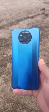 للبيع بوكو اكس 3 برو مامفتوح الذاكرة 256السعر115 غير متواجد على فيس078...