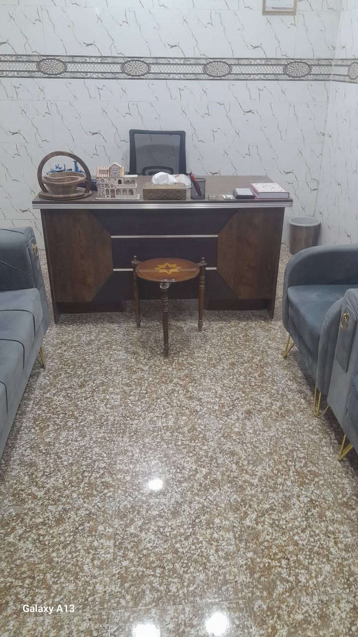 مكتب عقار للبيع كامل في البوبيات عامود ٣١ بيع مستعجل بسعر مناسب ***********
