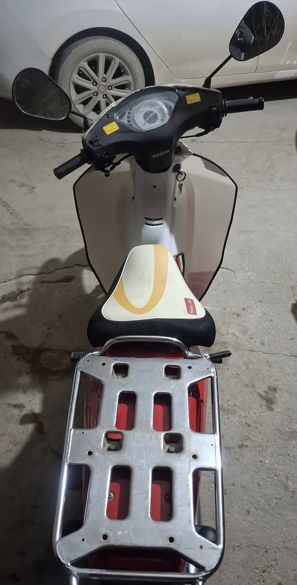 السلام عليكم ....
دراجه دايلم سرفيز بلداوي احدث اصدار. فحل دبل دسك 4 كير بدون كلج(( يعني تنمر وتمشي )) مابيه نقص برغي شرط مال جناي الف متخلي عليه..

دراجه كلش عمليه واقتصاديه فول 
ملاحضه ...الدراجه مامشموله بالترقيم 
السعر خاص رجاءآ... للأستفسار *********** ،
