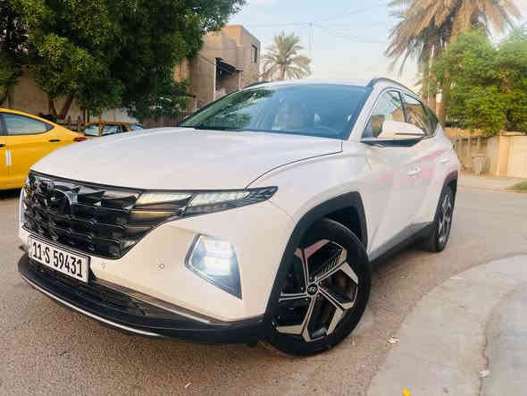 توسان 2023 ( خـليـجـي )
ماشية 39 الف حقيقي 

فول مواصفات قمارة حديد 

•المحرك :  دوش 2000

•دخول ذكي

•تشغيل عن بعد 

•تشغيل بصمة 

•جرس تنبية عنده السرعة 120 

•لايت دوار معه الاستداره 

•مري شفط 

•كشافات 

•شاشة كبيرة 

•حساسات امامية خلفية

داخل جلد •
•مصابيح امامية زنون مع LED 

•مصابيح خلفية LED

•تتسع المقصورة ل 5 ركاب 

•مقاعد امامية كهرباء عدد2

•مثبت سرعة  control Cruise 

•أوضاع القيادة Drive Mode ايكو_سبورت_نورمال 

•فول تحكم ستيرن

•هاند بريك بصمة

•نظام مانع الانزلاق 

•نظام نزول منحدرات 

•أشاير بالمري 

•اوتو هولد

•شحن وايرليس

. مدخلين  USB 

•ستائر ابواب خلفية

•مري كهرباء

•مود درايف

•تبريد امامي خلفي قطعتين

باقي المواصفات المعروفه 
هزه جديدة 
سنوية جديدة

رقم بغداد انگليزي بأسمي تحويل ثاني يوم
السيارة مبدل بابتين بصف السايق وكالة بالشركة مبدلهن وبيها صختين بسيطات موضح بالصور  
السعر 197وبيها مجال
مكان بغداد الزعفرانية
***********
