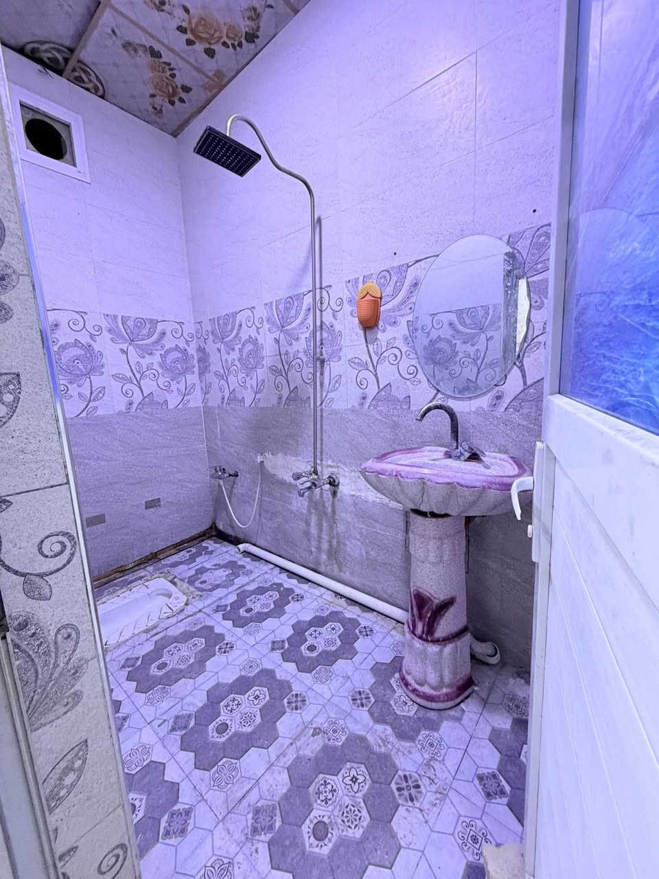 🔶(مشتمل طابق اول للايجار )🏡✅

🔹(الموقع الجنينه حي الاندلس)

🔸(يحتوي على/ غرفة منام  / صاله / مطبخ / صحيات/ بلكونه )

✔️✔️ المساحة (100) متر //

 // سعر الاجار (450) الف غير قابل للتفاوض   //

🔻(عنوان شركة الجوادين للاستثمار العقاري )
 (البصره /الجنينه /نهاية /شارع المصلحه / قرب سوق الجبيلة ) 

//لطلب والاستفسار الاتصال على الارقام لتالي//

واتساب +اتصال ***********
واتساب + اتصال ***********
