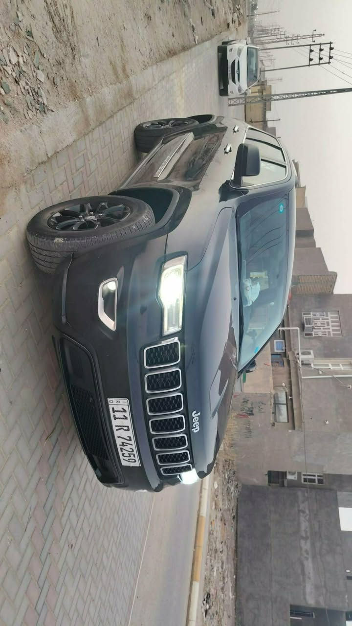 1السلام عليكم 🤚
2جيب لاريدو 
3سياره موديل 12
4رقم بغداد جديد مشروع وطني سنويه 27 شرط التحويل✅
5تخم تايرات جديده +حداديه جديده +كهربايات كلها شغاله+تبريد ثلج  ✅☑️
6كير مكينه 3ونص شرط  ✅
7دوشمه جديده +كامره وشاشه +مرايات +4جوم كهربائي 🫥☑️+سستم سماعات جديده 🎶🔊
8ضرر السياره بونيد تحديث بس بدون ضرر +ملاحضات+بدون قطرت صبغ  بصيطه
9السياره مابيها شي نغص  🚦
        (السعر 155💸وبيها شي بصيط)
اخوان الي مايعجبه السعر خلي يذكر الله وكلشي اكو بل سوك 🫡
كركوك *********** اتصل وخادم انا
