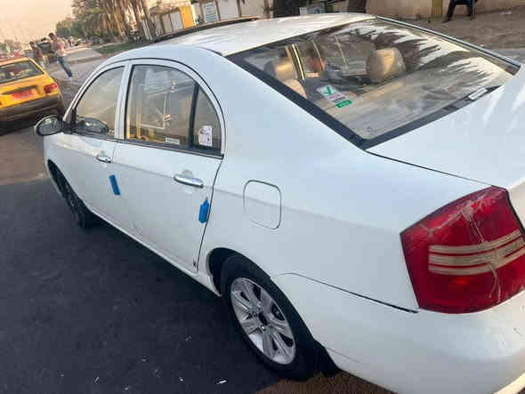 بيع سياره ليفان للبيع موديل 13رقم بغداد بسمي سعر ٥٠ وبيهه مجال بصيط لشراي ***********
