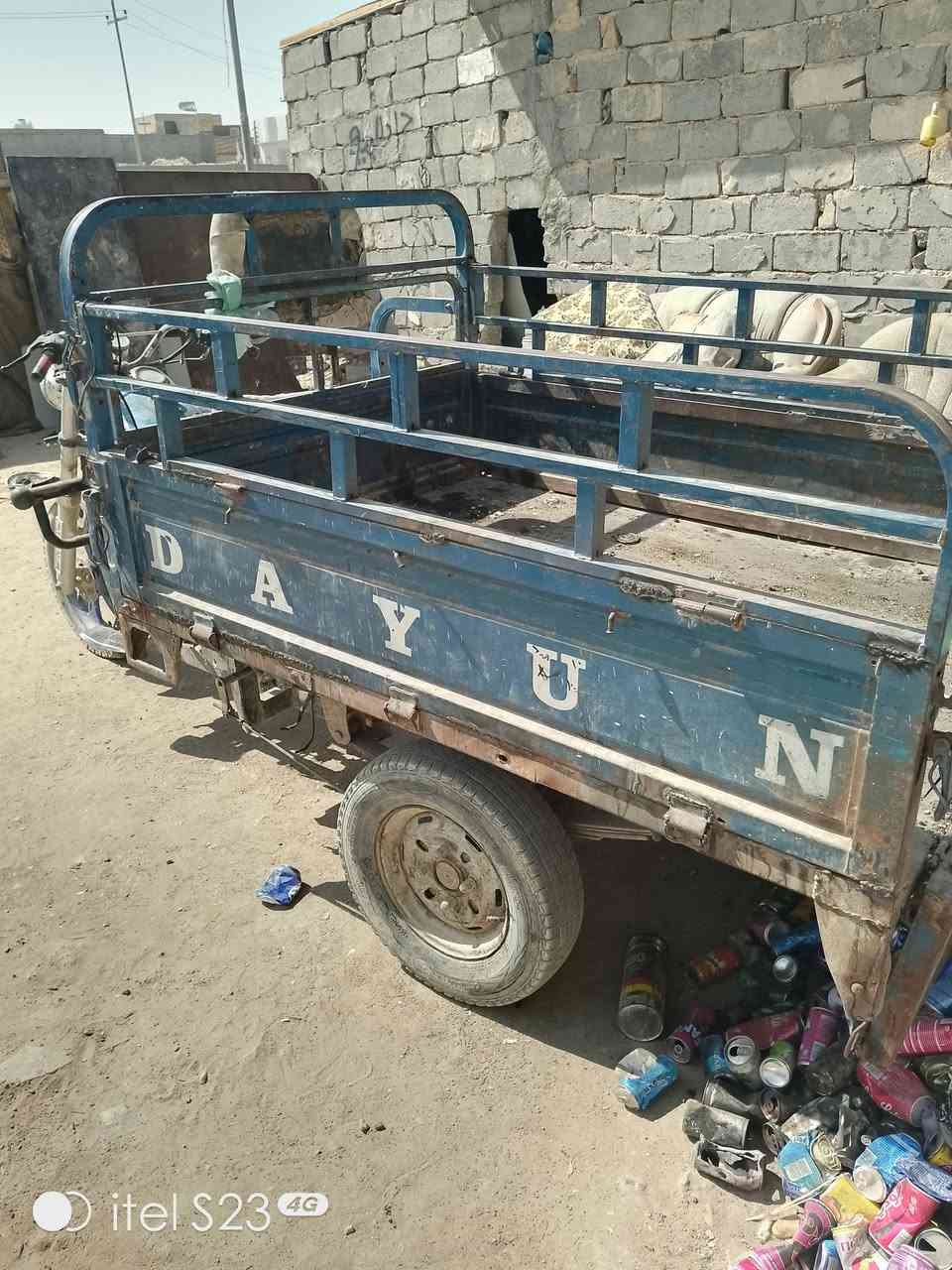 ستوته دايون للبيع موديل 20 محوره دبلات واكسن جمره شغاله محرك امتيار شرط  تجفيت مضبوط مكاني كربلاء ***********
