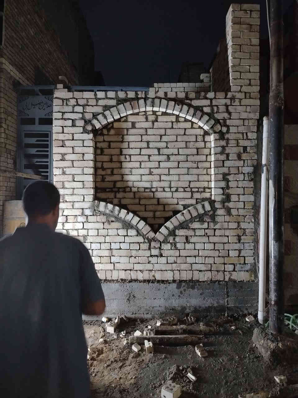 السلام عليكم شغل قائد البناء مصري شغل درجه اولى تسلم مهندس من الجميع ورقم الواتساب***********
