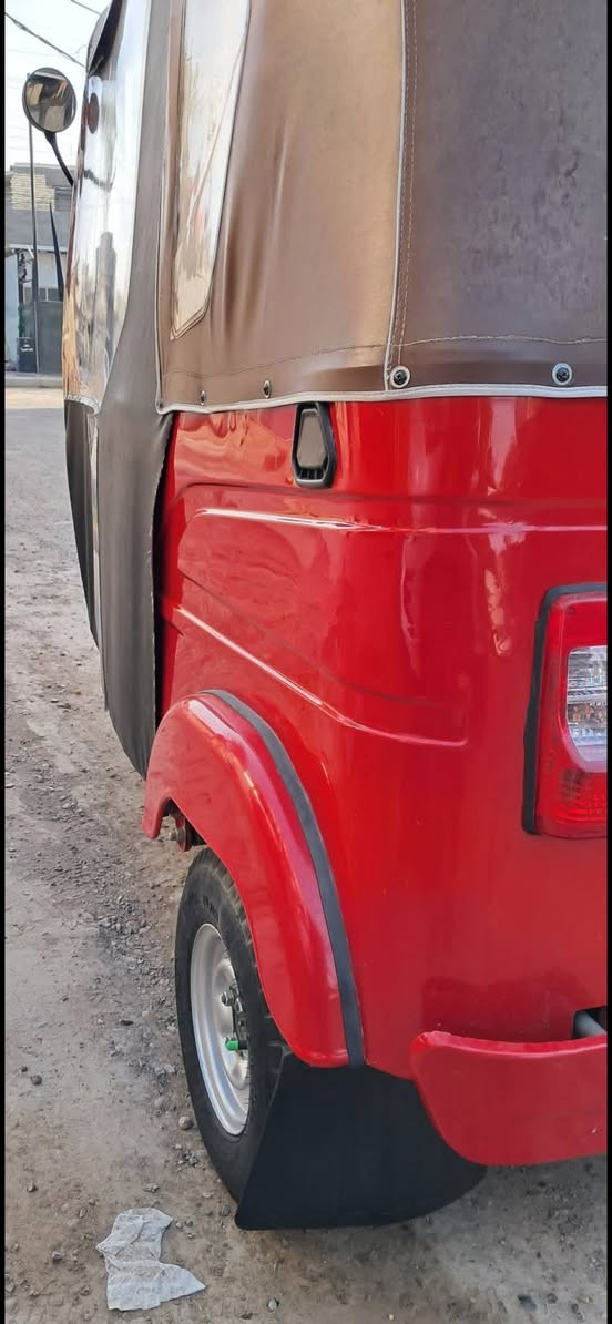 سلام عليكم شباب تكتك ٢٠٢٢مرقمه تكتك بس ادرس امعمره الباقي كفاله عامه كشر ومكينه تجي وشوف مكاني الدوره ابو دشيرر ***********
