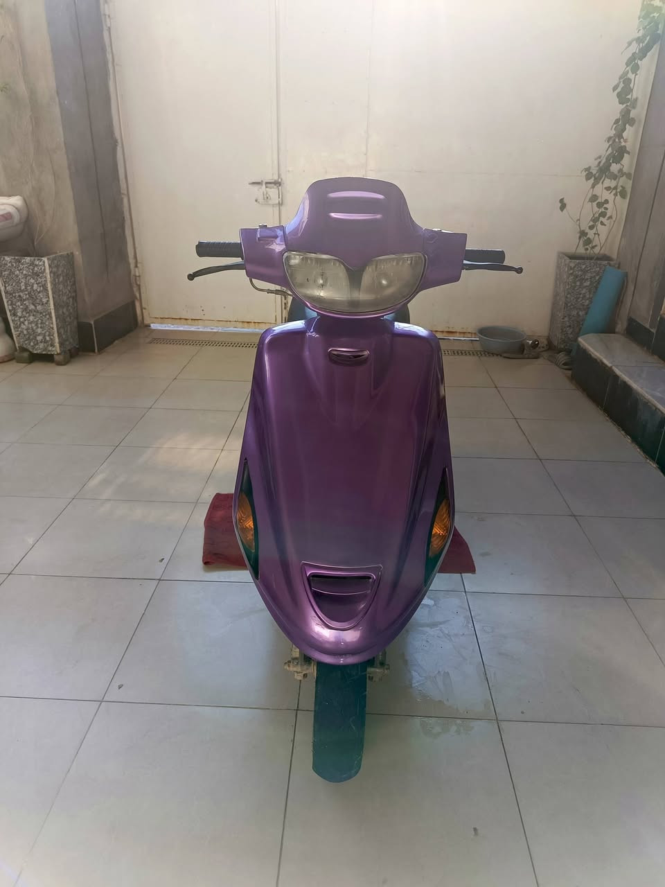 السلام عليكم دراجه فراشه حاويه 140 بلادي كهربائيات شغاله  مامفتوحه نضيفه انضف من الصوره
السعر 550 وبيها مجال الديوانيه الحمزه الشرقي 
الرقم ***********
