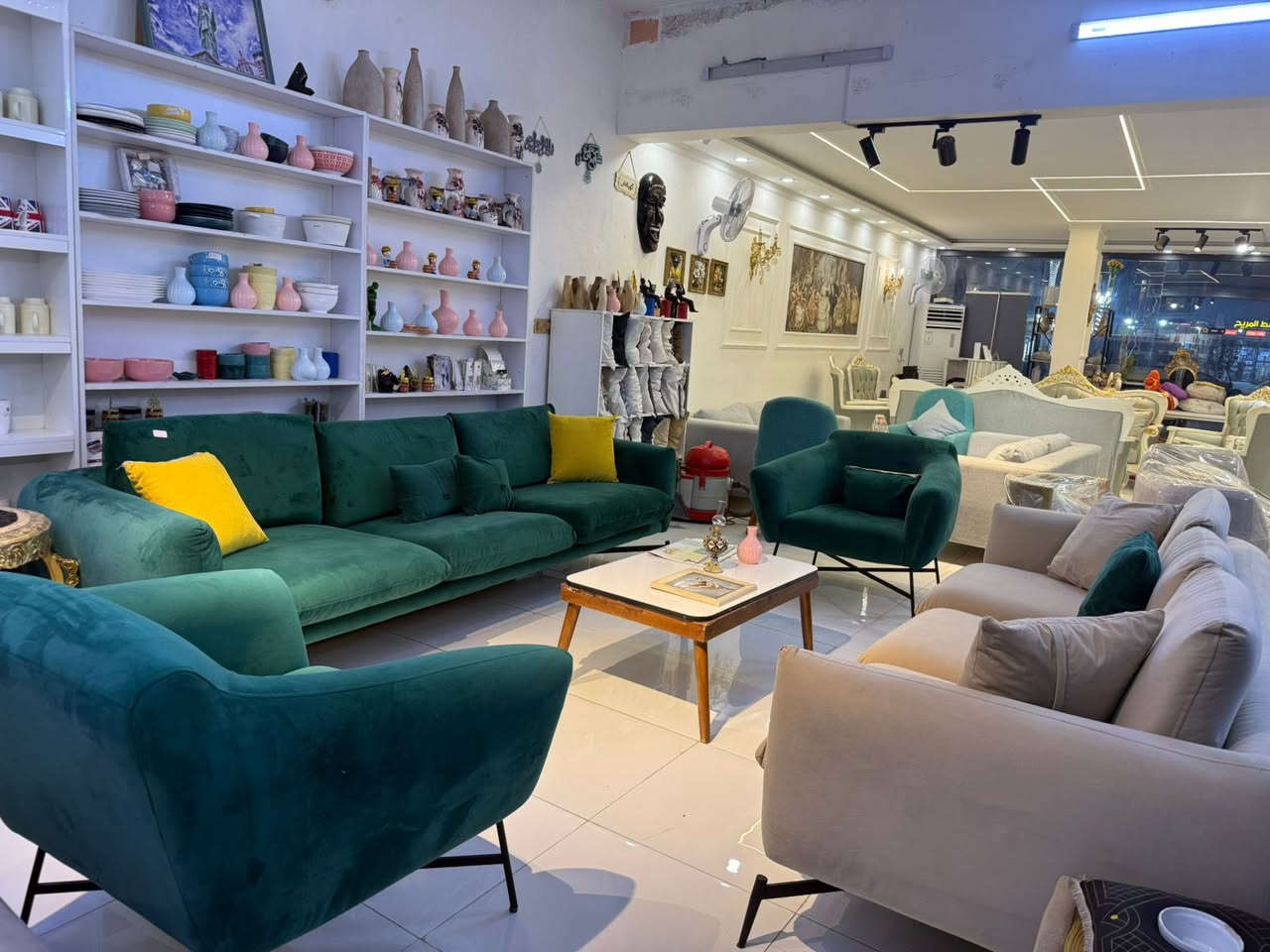 عروض رمضان 🌙 كريم علينا وعليكم 
متوفر لدينا عند انتيكا الآن 
اطخم انتيكا باحدث و اجود أنواع الأثاث لدينا ماركات عالميه استيراد تركي اثث بيتك من انتيكا يتوفر لدينا جميع ما يخص منزلك من ستأئر /طاولات طعام / اطخم / طبلات /تحفيات…. إلى آخره. الآن انتيكا للاثاث المستورد 
انتيكا موجودين  وياك بكل مكان  فروعهم  
بغداد جديده 
المشتل 
شهداء البياع 
يتوفر لديهم نظام الاقساط كي كارد رافدين بدون أي مقدمات تقسيط لمده 10 اشهر 
ومتوفر لديهم توصيل لجميع المحافظات 
انتيكا ستغير اختيارك بل اثاث وبأحدث و اجود الاستيراد وموديلات حديثه وبأنسب الأسعار 
سارعو الحجز 🙂‍↔️🌹


**إذا كنت صاحب هذا الإعلان وتريد حذفه لأي سبب، رجاءا أرسل رسالة إلى الدعم الفني**