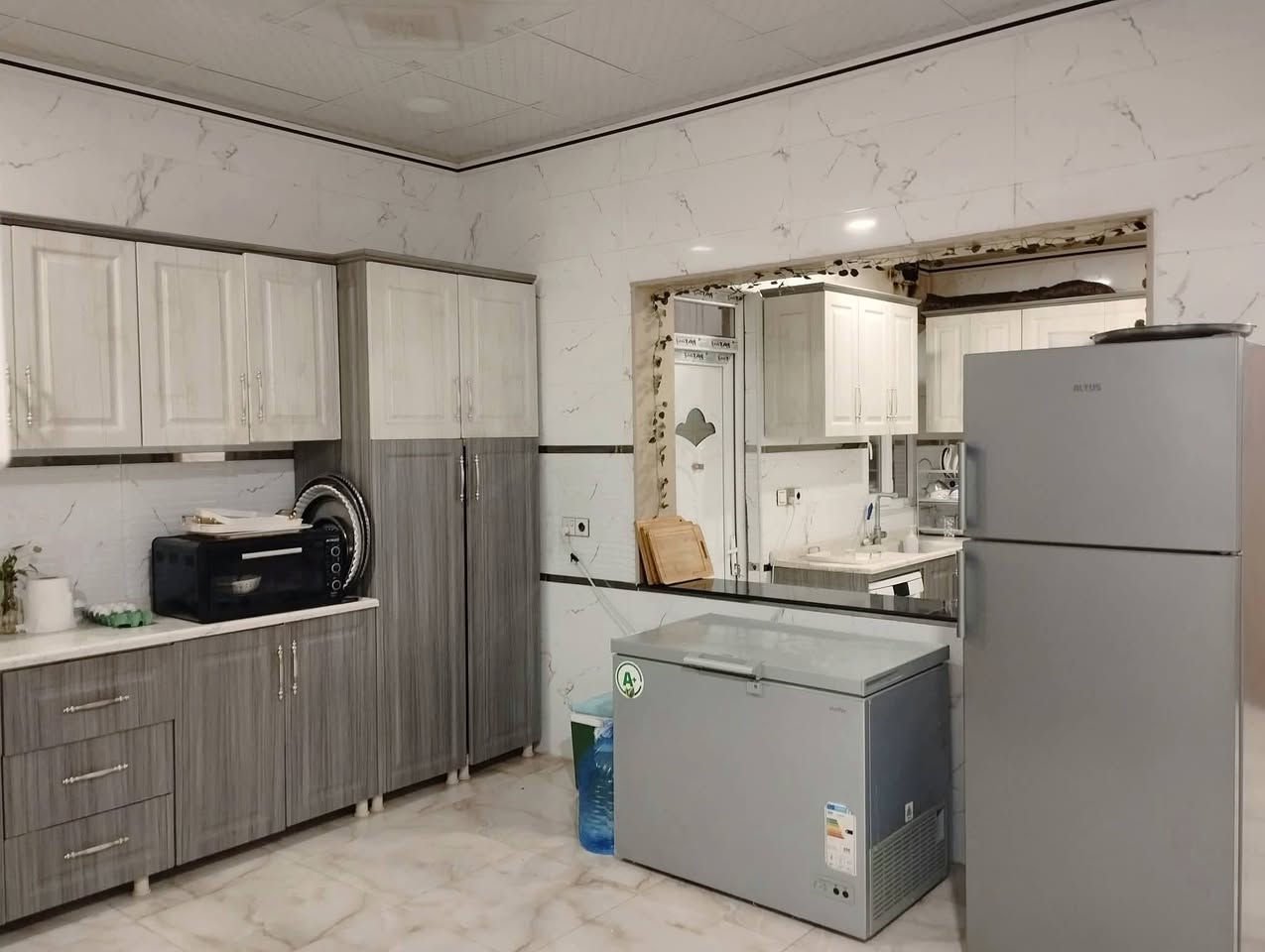 🏦  عروض مكتب بيت الأركان للعقار   🏦

دار للبيع حي العربي مساحة ٣٠٠ م بناء حديث 
الواجهة ١٠ م العمق ٣٠ م الاتجاه شروق طابقين 
 
استقبال مطبخ حار وبارد هول وأربعة غرف نوم 
مع شقة معزولة غرفتين هول مطبخ ومشتملات
 
الموقع حي العربي قرب جامع سلطان هاشم حمد 
🏦                                                   🏦
السعر على التليكرام https://t.me/alarkan_1
للاستفسار مراجعة مكتب بيت الأركان للعقار 

موقع موصل حي العربي قرب مطعم ماشاءالله 

*********** / *********** / *********** 🏦
