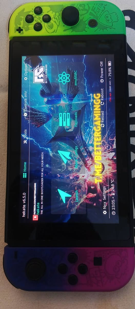 نينتندو سويتش مهكر ثغرة مع لودر اوفلاين فعال مع كافة الملحقات الاصلية للجهاز بدون نقص 
الجويكونات تجارية فقط
ذاكرة ١٢٨ كيكا مليئة بالالعاب كما موضح بالصور وممكن تنزيل اي العاب حسب الطلب 
السعر ٢٠٠ الف 
توصيل بغداد ٥ الاف وباقي المحافظات ٦ الاف 
للتواصل ماسنجر او واتساب او الاتصال 
***********
