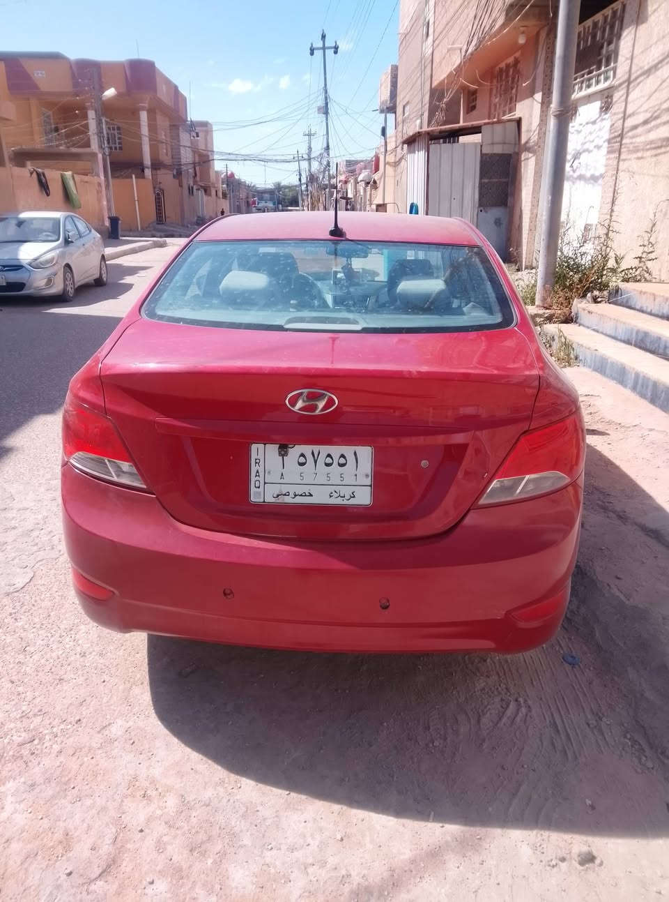 سلام عليكم سياره اكسنت لبيع مديل 15وارد امريكي بيه جاملغ امامي محرك 1600سياره حلوه ونضيفه سعره 85وبيه مجال حك الجيه مالتك رقم الهاتف ***********مكاني كربلاء حي العامل
